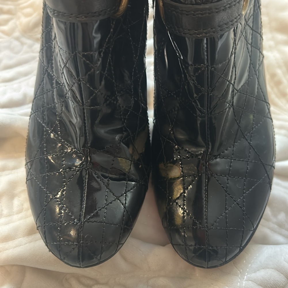 DIOR Black Patent Leather Signature Booties- 8.5 - Picture 8 of 13